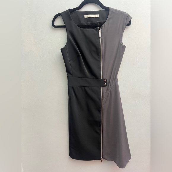 Karen Mullen Dress, Size 2 - Picture 2 of 6